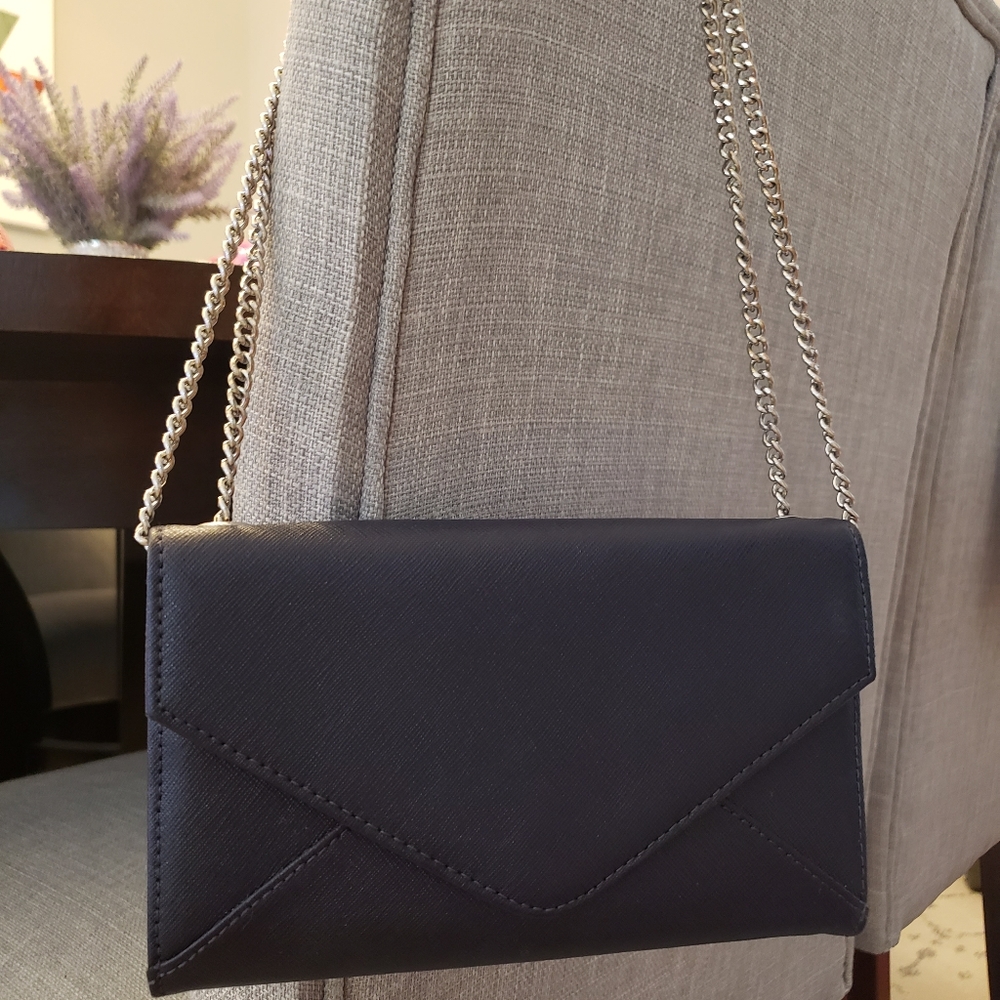 Barney's New York wallet on chain